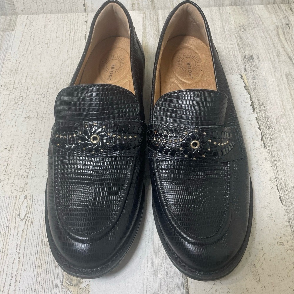 Brioso Frisco Lizard Embossed Leather Loafers Black size 8 Comfort Studded‎